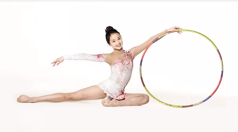 Son Yeon-jae sinh 28/5/1994 là vận động viên thể dục dụng cụ nổi tiếng người Hàn Quốc. 665555.png