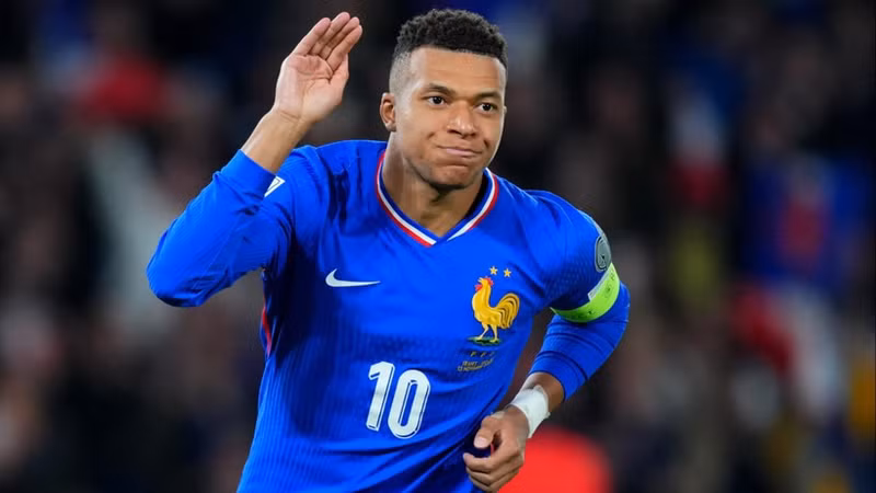 mbappe-14.jpg