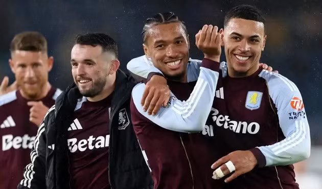 Một chiến thắng tối nay trước Man United sẽ giúp Aston Villa chạm mốc 10 trận thắng liên tiếp và giữ vững vị trí thứ 3 trên bảng xếp hạng. 20251218-162501-bhqt82wu.jpg