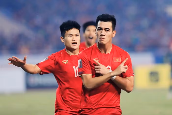 kby0kuabkg1-yrokz8us1d2-vcu0fxpigp3.jpg