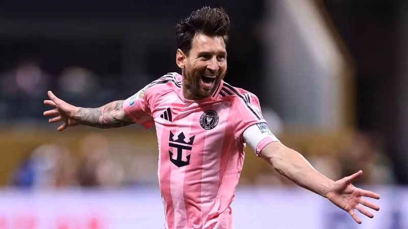 Tính từ giải MLS, Leagues Cup, US Open Cup, CONCACAF Champions League và Club World Cup, Messi đã ghi được 74 bàn thắng sau 84 trận cho CLB Inter Miami. messi-200625-ffsx.jpg