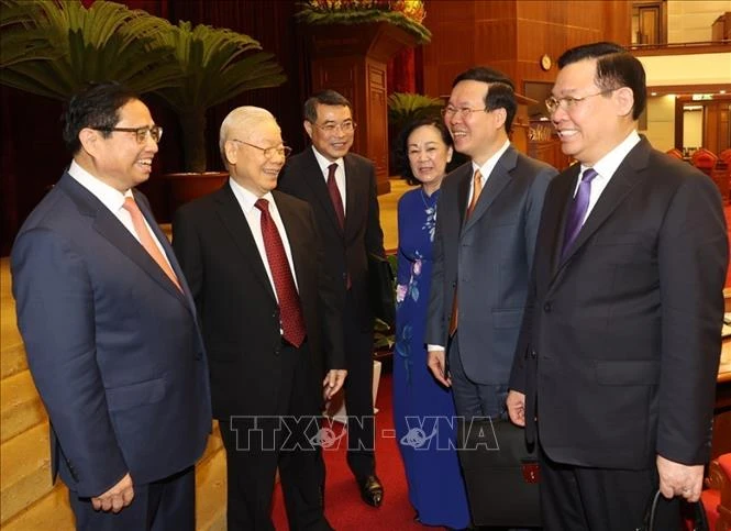 Tổng Bí thư Nguyễn Phú Trọng và các đồng chí lãnh đạo Đảng, Nhà nước dự bế mạc hội nghị. Ảnh: Trí Dũng/TTXVN Tổng Bí thư Nguyễn Phú Trọng và các đồng chí lãnh đạo Đảng, Nhà nước dự bế mạc hội nghị. Ảnh: Trí Dũng/TTXVN