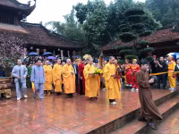 Khai hội chùa Hương xuân Mậu Tuất ảnh 1 Khai hội chùa Hương xuân Mậu Tuất ảnh 1