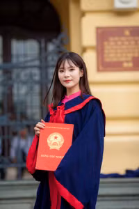 Nữ sinh học giỏi, xinh đẹp, năng động đúng chất “con nhà người ta“ ảnh 2 Nữ sinh học giỏi, xinh đẹp, năng động đúng chất “con nhà người ta“ ảnh 2