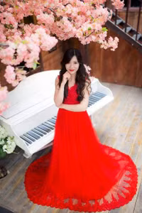 Nữ sinh học giỏi, xinh đẹp, năng động đúng chất “con nhà người ta“ ảnh 1 Nữ sinh học giỏi, xinh đẹp, năng động đúng chất “con nhà người ta“ ảnh 1