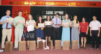 Trại hè tiếng Anh Trường THPT M.V Lômônôxốp: Thêm giỏi kiến thức, thắm tình hữu nghị ảnh 9