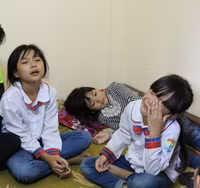 Vụ chìm tàu ở Thanh Hóa: Nước mắt người ở lại ảnh 3 Vụ chìm tàu ở Thanh Hóa: Nước mắt người ở lại ảnh 3