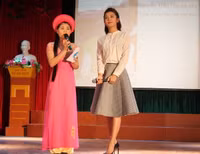 Á hậu Huyền My ngồi “ghế nóng" cuộc thi tài sắc sinh viên ảnh 6 Á hậu Huyền My ngồi “ghế nóng" cuộc thi tài sắc sinh viên ảnh 6