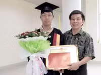 Nam sinh thủ khoa tốt nghiệp trường ĐH "vương quốc nữ nhi" ảnh 1