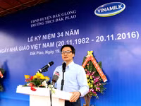 Vinamilk tiên phong mang chương trình sữa học đường đến với trẻ em Đắk Nông ảnh 7