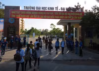Thí sinh nặng 23kg mong có kiến thức để tìm tương lai ảnh 3 Thí sinh nặng 23kg mong có kiến thức để tìm tương lai ảnh 3