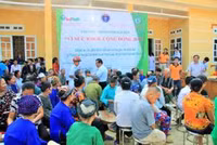  Tình nguyện đem sức khỏe, niềm vui đến với bà con vùng cao ảnh 2
