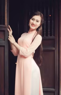 Thiếu nữ Hà thành duyên dáng tà áo dài chào mừng 20/11 ảnh 5 Thiếu nữ Hà thành duyên dáng tà áo dài chào mừng 20/11 ảnh 5