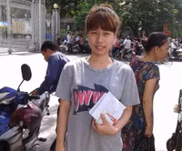 Đa chiều cảm xúc sau buổi thi môn Toán ảnh 26 Đa chiều cảm xúc sau buổi thi môn Toán ảnh 26