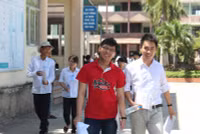Đa chiều cảm xúc sau buổi thi môn Toán ảnh 2 Đa chiều cảm xúc sau buổi thi môn Toán ảnh 2