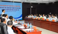 BỘ TRƯỞNG PHÙNG XUÂN NHẠ: Đà Nẵng phải đẩy mạnh phát triển giáo dục, đáp ứng yêu cầu kinh tế vùng ảnh 4