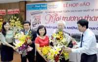 Hai nhà giáo - nhà báo “song kiếm hợp bích” viết về tình thầy trò ảnh 5