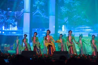 Thăng hoa cảm xúc trong đêm nhạc mừng Giáng sinh giữa Hà Nội ảnh 5 Thăng hoa cảm xúc trong đêm nhạc mừng Giáng sinh giữa Hà Nội ảnh 5