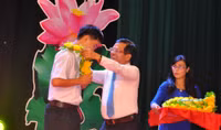 Quảng Ngãi: Vinh danh – khen thưởng nhà giáo, học sinh đạt thành tích cao ảnh 6 Quảng Ngãi: Vinh danh – khen thưởng nhà giáo, học sinh đạt thành tích cao ảnh 6