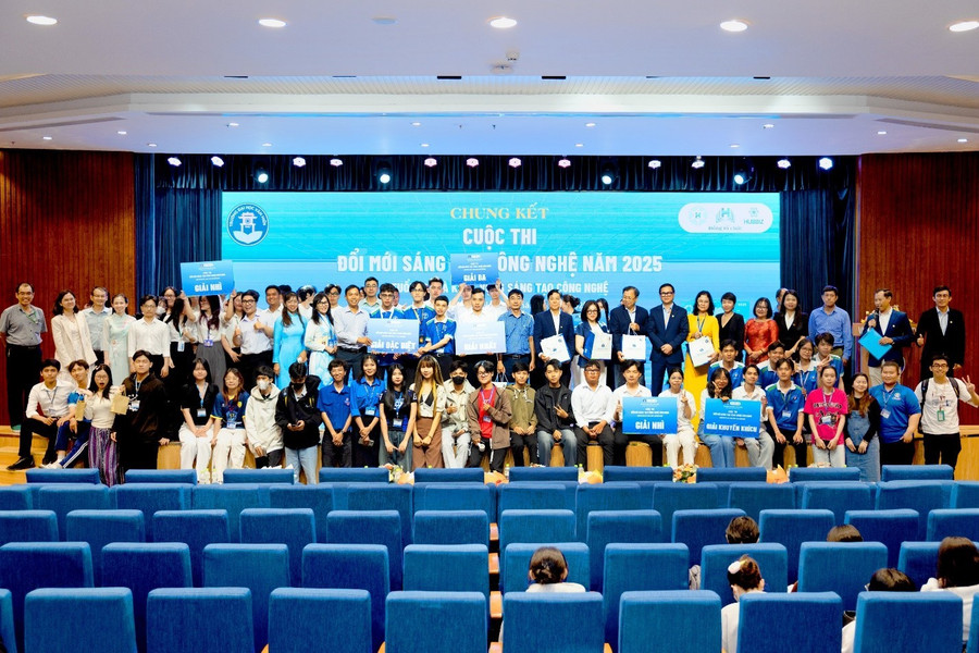 Với tinh thần tuổi trẻ, sáng tạo tích cực đổi mới, sự kiện thu hút đông đảo sinh viên các trường thuộc Khối thi đua 22 tham gia tranh tài.