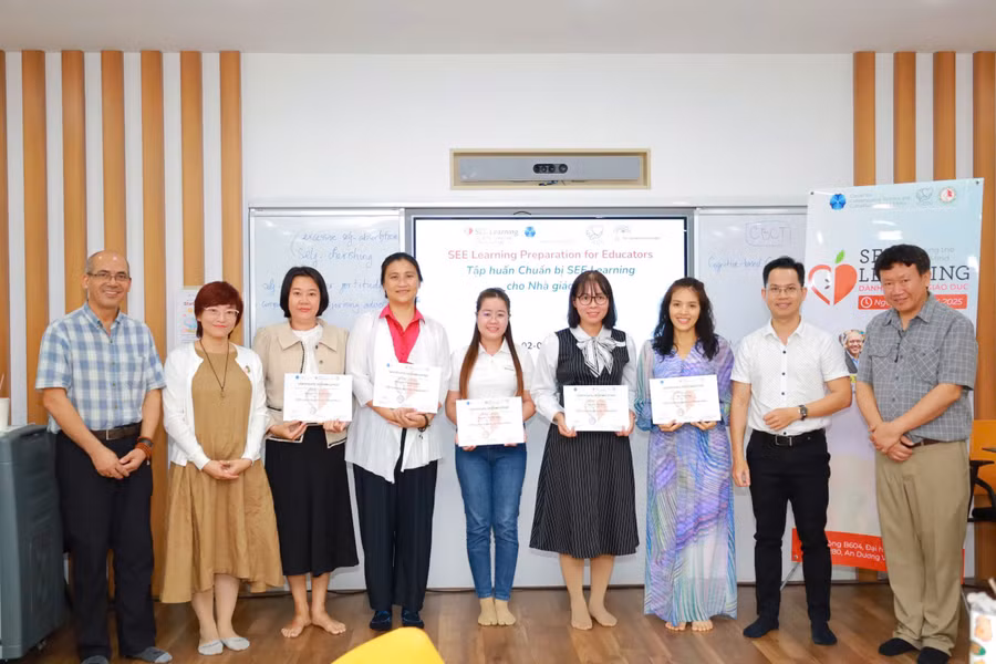 Chương trình đã thu hút sự tham gia của hơn 60 nhà giáo dục đến từ Singapore, Thái Lan, Ấn Độ, Indonexia và Việt Nam.