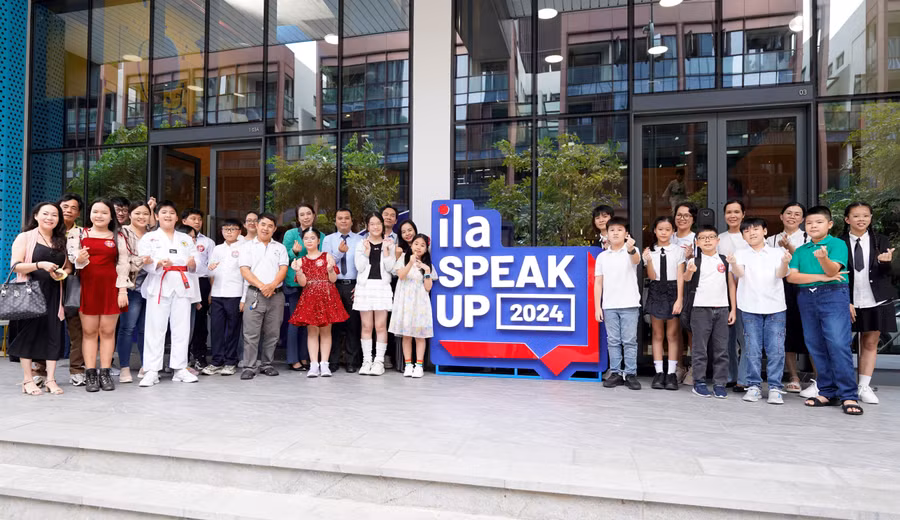 Các thí sinh tự tin tỏa sáng.