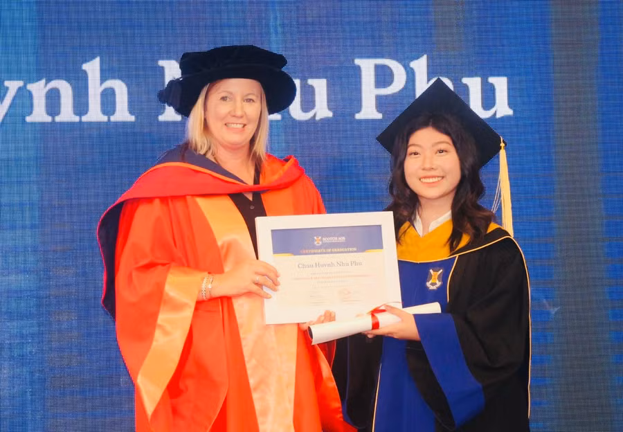 Học sinh tốt nghiệp bằng Tú tài Úc SACE được công nhận toàn cầu và có cơ hội trúng tuyển vào các trường đại học hàng đầu thế giới.