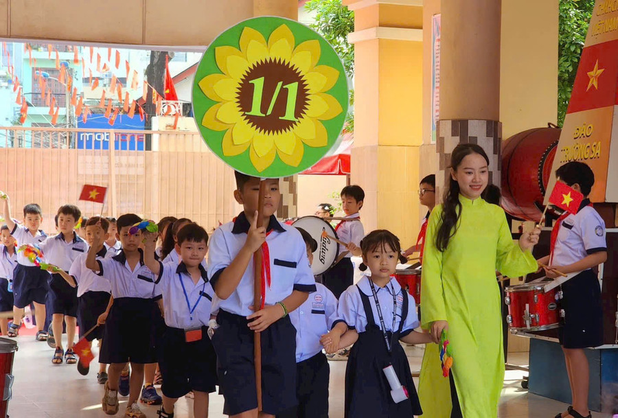 Học sinh TPHCM tại lễ Khai giảng năm học mới.