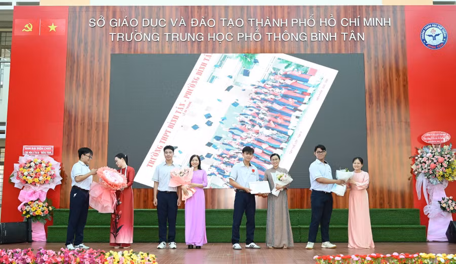 tri-an-va-truong-thanh-4.jpg