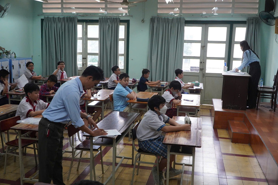 Học sinh tham gia kỳ khảo sát vào lớp 6 Trường THCS-THPT Trần Đại Nghĩa.