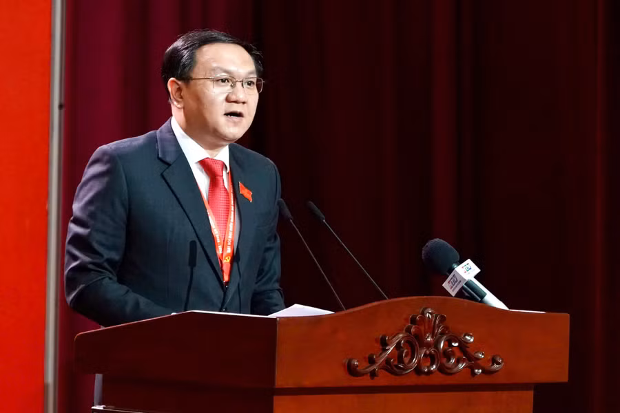 Ông Lâm Đình Thắng trình bày tại đại hội. Ảnh: BTC.