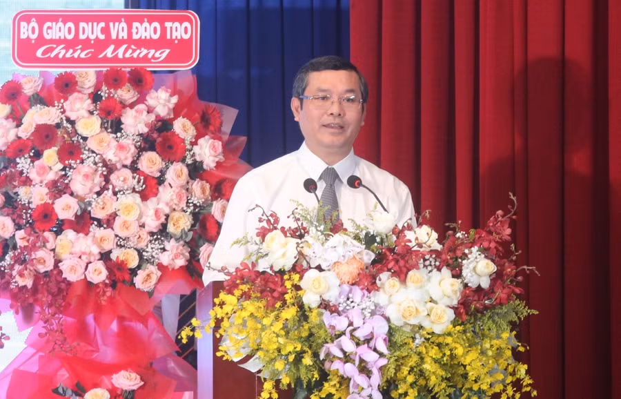 Thứ trưởng Nguyễn Văn Phúc phát biểu tại buổi Mít tinh.