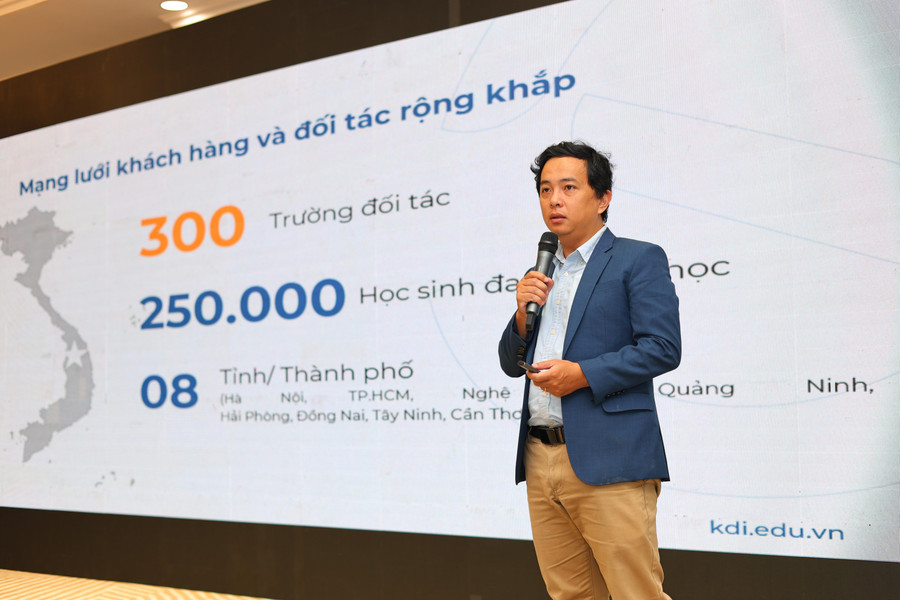 Nguyễn Việt Trung, Phó Tổng giám đốc Công ty Cổ phần Giáo dục KDI. giao-duc-stem.jpg