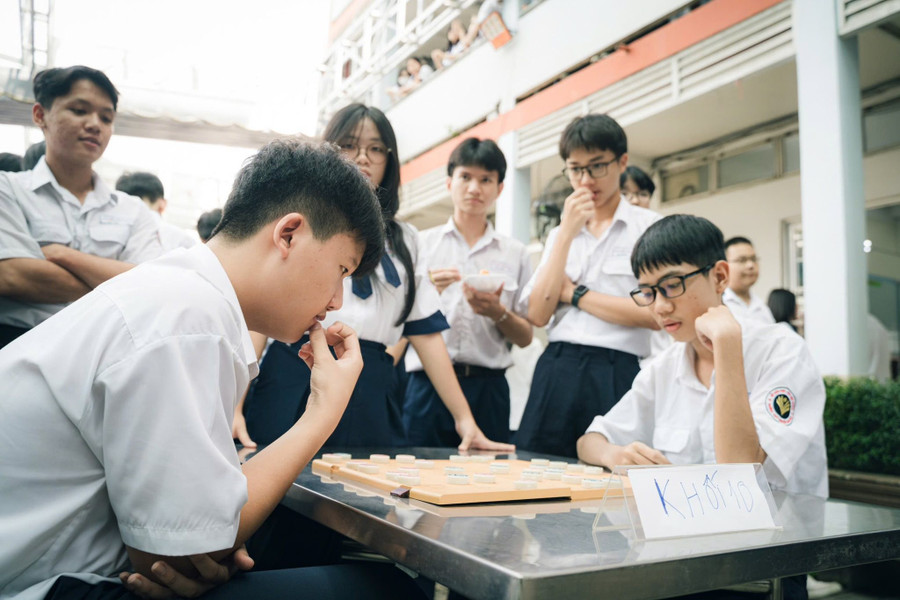 truong-thpt-nguyen-thai-binh-4.jpg