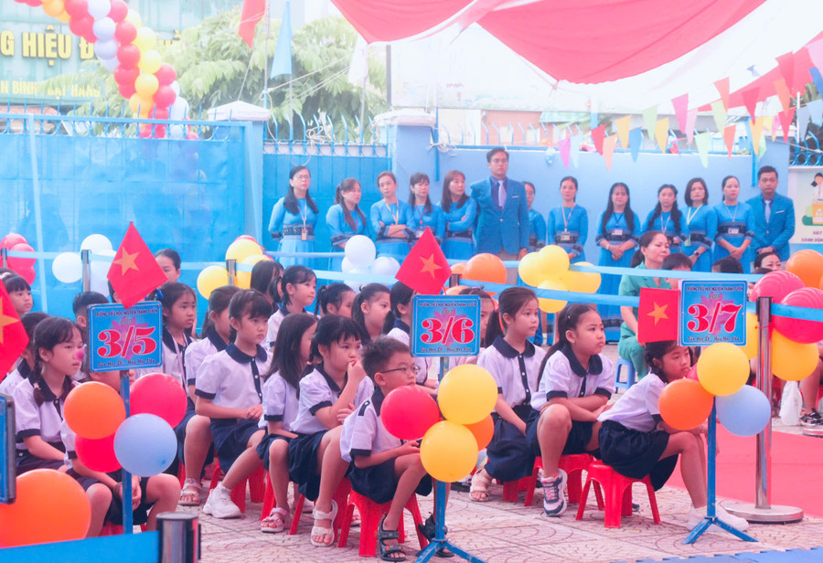 Học sinh Trường Tiểu học Nguyễn Thanh Tuyền tại buổi Lễ Khai giảng. khai-giang-nam-hoc-moi-1.jpg