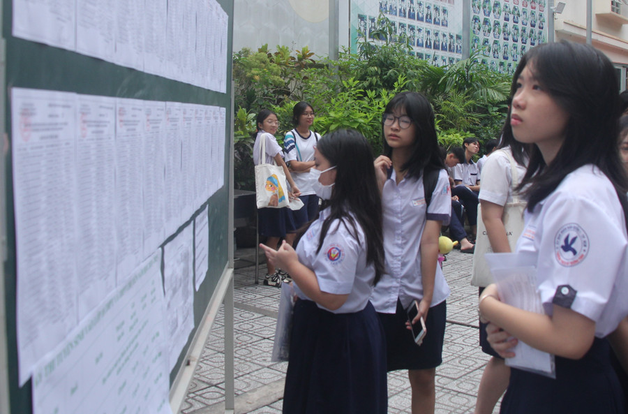 Học sinh TPHCM tham gia kỳ thi lớp 10 năm học 2024-2025.