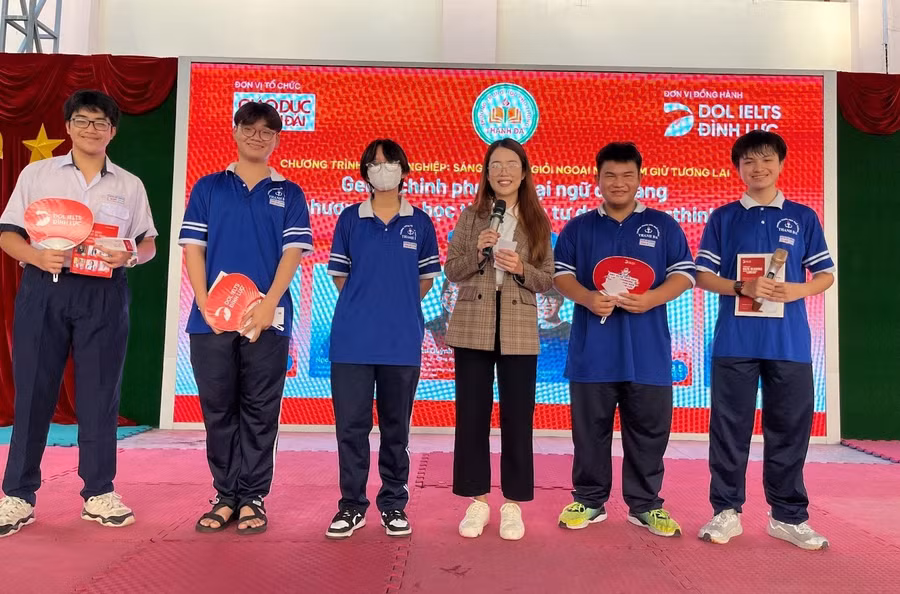 Phần quà gửi tặng các bạn học sinh trường THPT Thanh Đa.