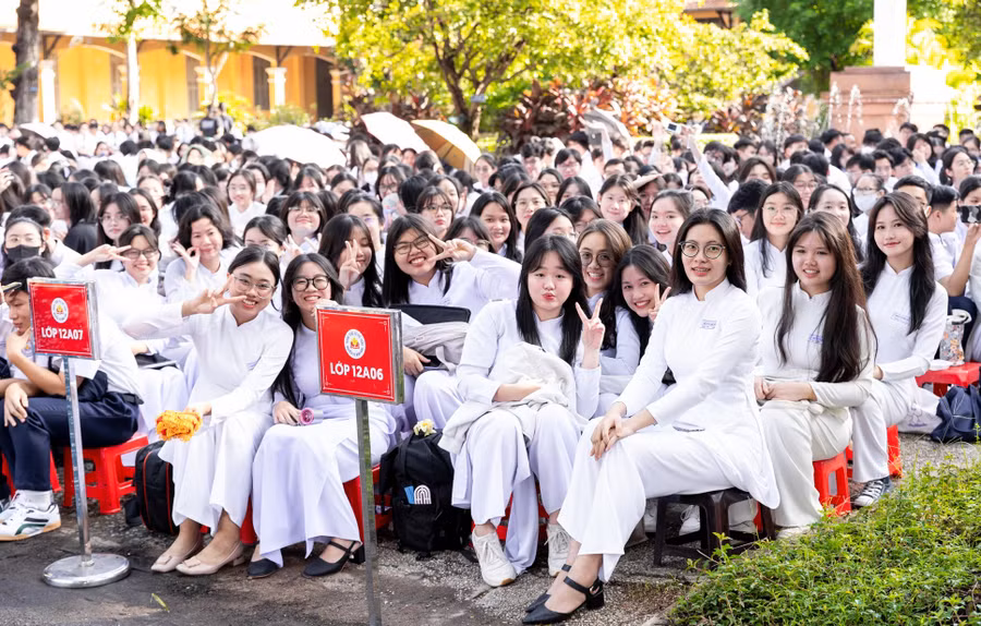 tphcm-khai-giang-nam-hoc-moi (2).jpg