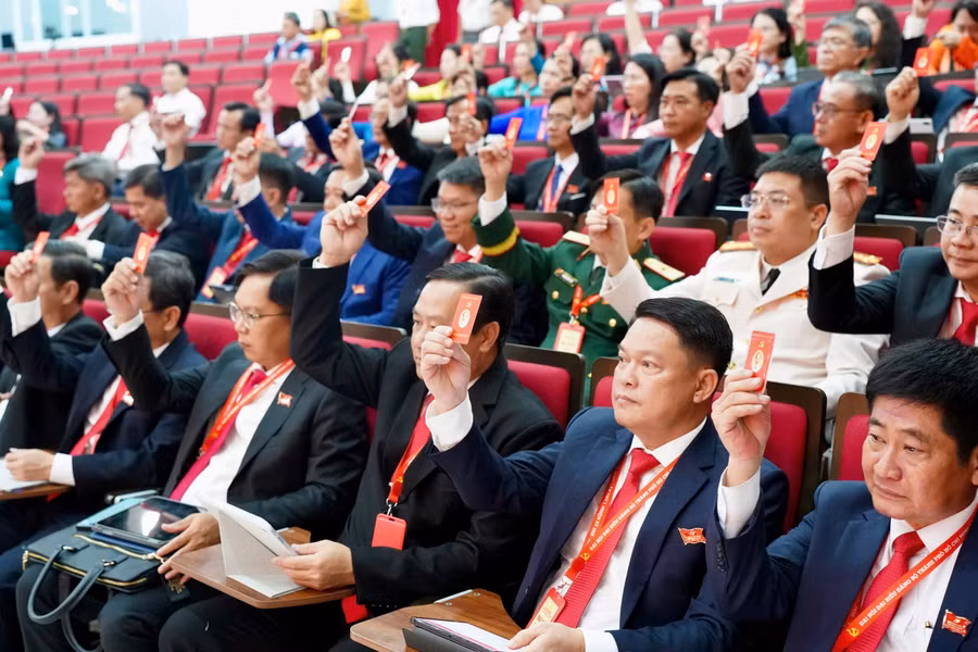 Các đại biểu tham dự Phiên trù bị, Đại hội đại biểu Đảng bộ TPHCM lần thứ I. Ảnh: BTC.