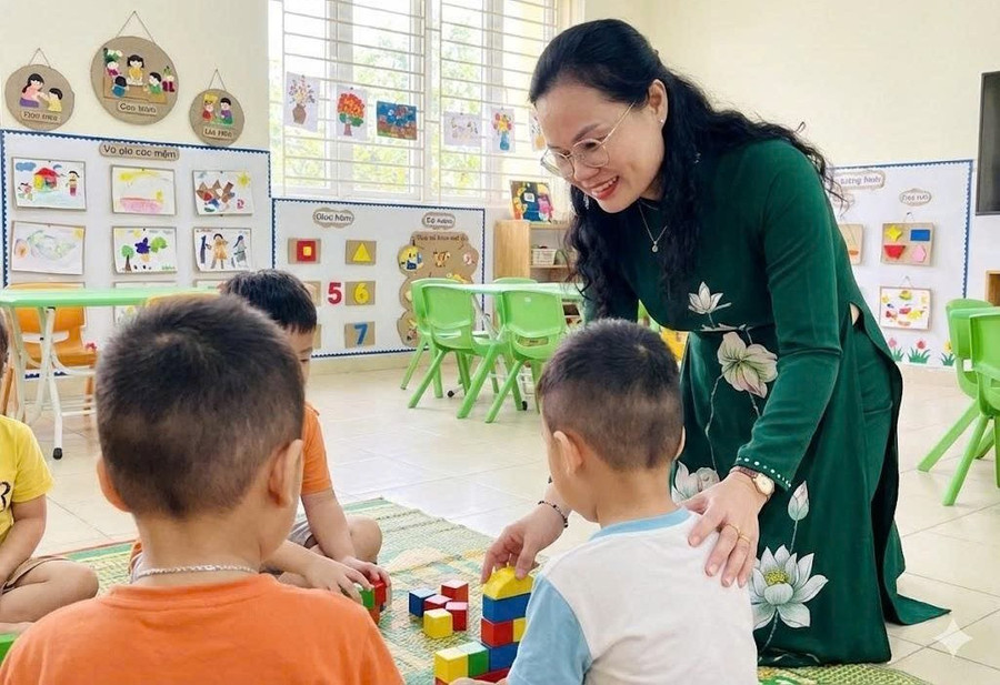 Bà Lê Thụy Mỵ Châu, Phó Giám đốc Sở GD&ĐT TPHCM.