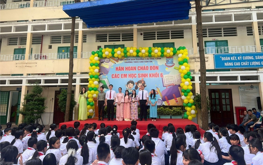 Trường THCS Chu Văn An đón học sinh lớp 6 tựu trường. san-sang-le-khai-giang.jpg