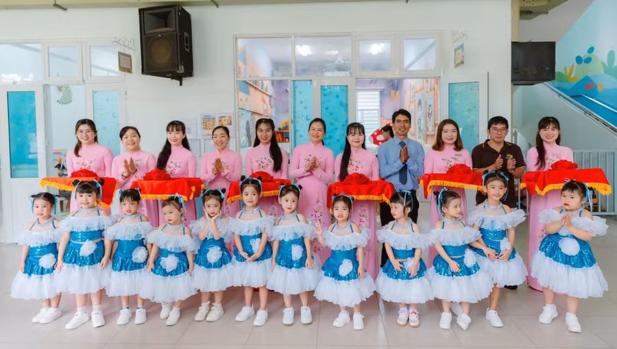 Trường Mầm non Tân Phong khánh thành Thư viện số.