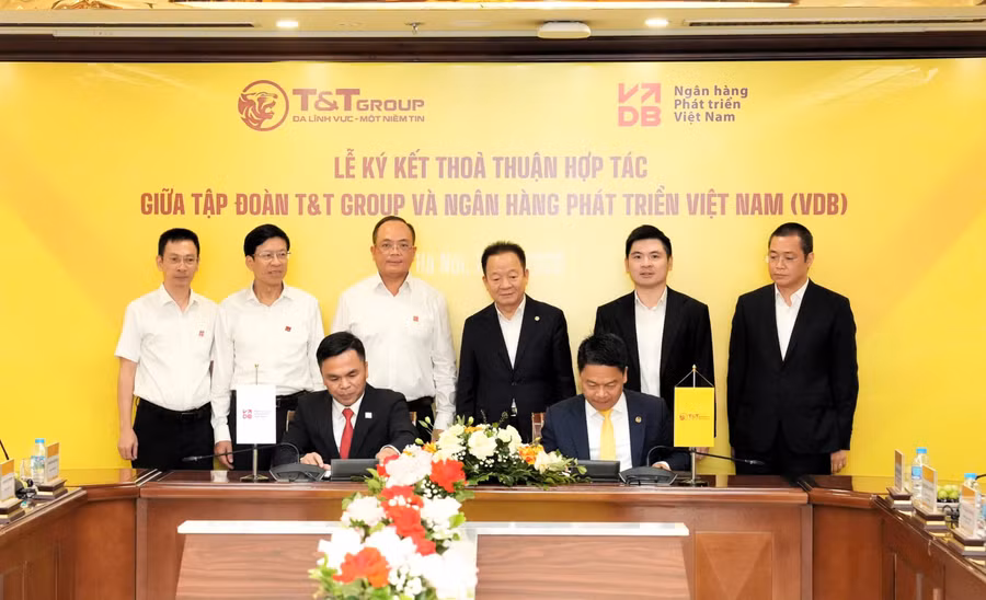 VDB Lâm Đồng và Tập đoàn T&T thỏa thuận tài trợ vốn tín dụng đầu tư của Nhà nước
