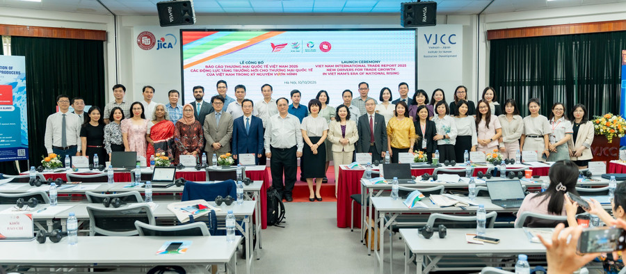 Lễ công bố Báo cáo thương mại quốc tế Việt Nam 2025 của Trường ĐH Ngoại thương