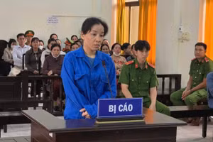 Trần Thị Thương bị tuyên phạt 7 năm tù về tội "Lừa đảo chiếm đoạt tài sản". (Ảnh: Văn Vũ)