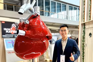 BS Phạm Huỳnh Minh Trí công tác tại Khoa Tim mạch Lão học, Bệnh viện Đa khoa Trung tâm An Giang. Ảnh: NVCC