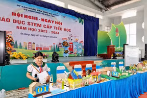 Ngày hội Giáo dục STEM cấp Tiểu học năm học 2023 - 2024 tại An Giang. Ảnh: Trọng Nhân.