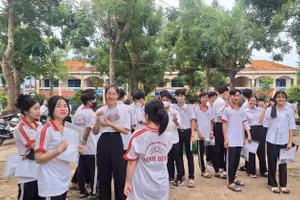 Thí sinh tỉnh An Giang tham gia Kỳ thi tốt nghiệp THPT năm 2025. Ảnh: Trọng Nhân.