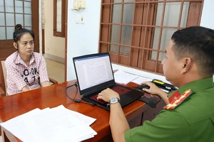 Đặng Anh Lộc khai nhận tại cơ quan Công an. Ảnh: Tiến Tầm.