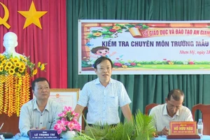 Đoàn công tác Sở GD&ĐT An Giang kiểm tra chuyên môn tại Trường Mẫu giáo Nhơn Mỹ.